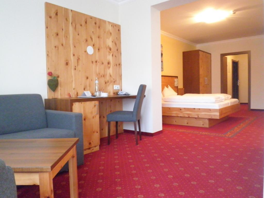 Hotel Erlebniswelt Stocker Schladming Δωμάτιο φωτογραφία